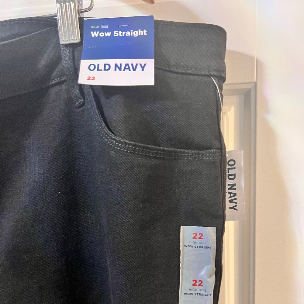 Old Navy Wow Straight Jeans size 22